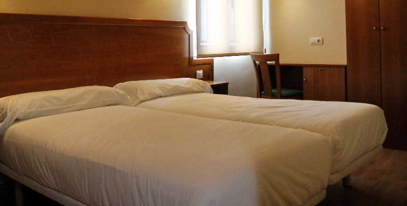 El Retiro De Cardea Hotel Oviedo Kültér fotó