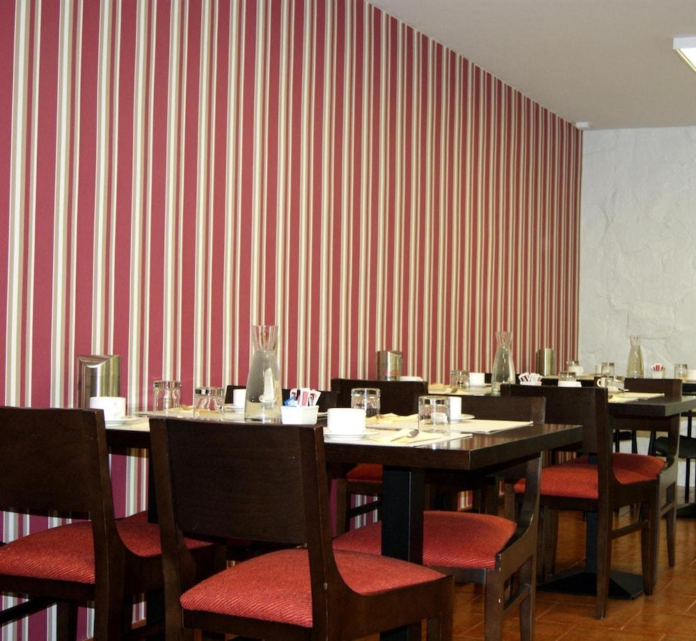 El Retiro De Cardea Hotel Oviedo Kültér fotó