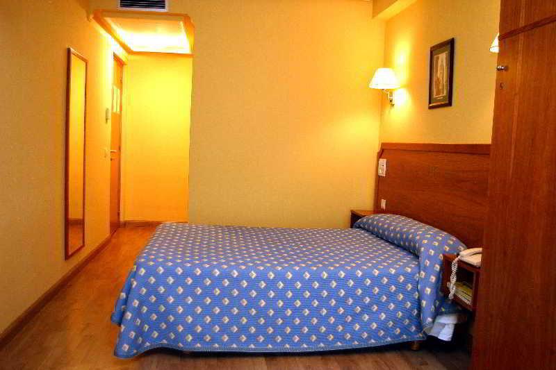 El Retiro De Cardea Hotel Oviedo Szoba fotó