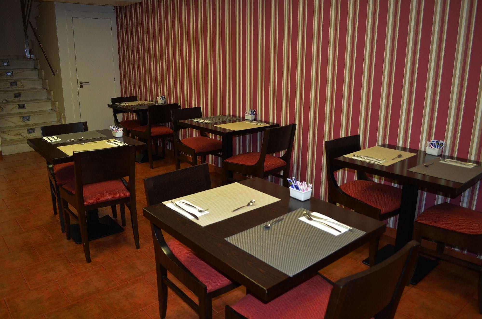 El Retiro De Cardea Hotel Oviedo Kültér fotó